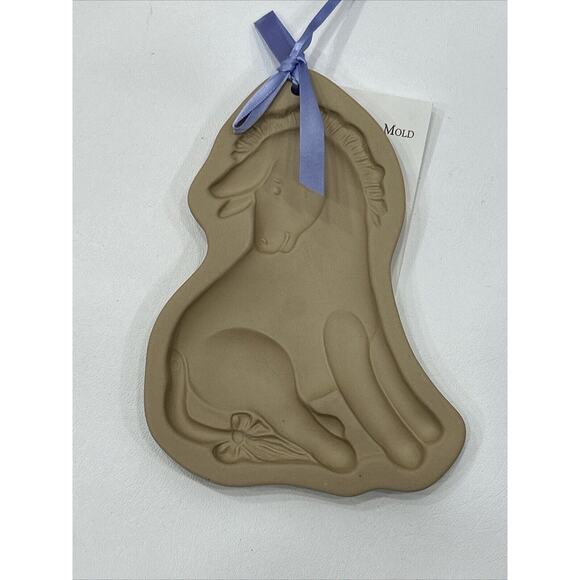 Brown Bag Cookie Mold Disney Piglet Eeyore Winnie The Pooh New In Box - Picture 4 of 13